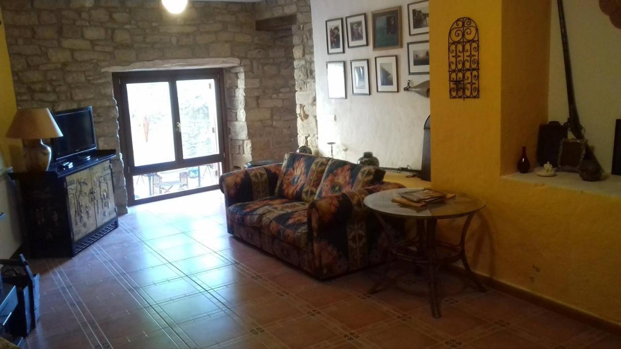 Bed and Breakfast Casa Amparo San Martín de Unx Exterior foto